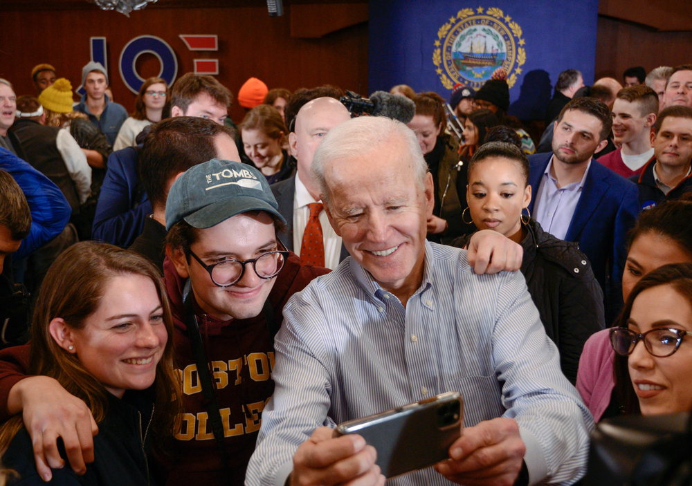Biden taking a selfie in crowd of young Americans